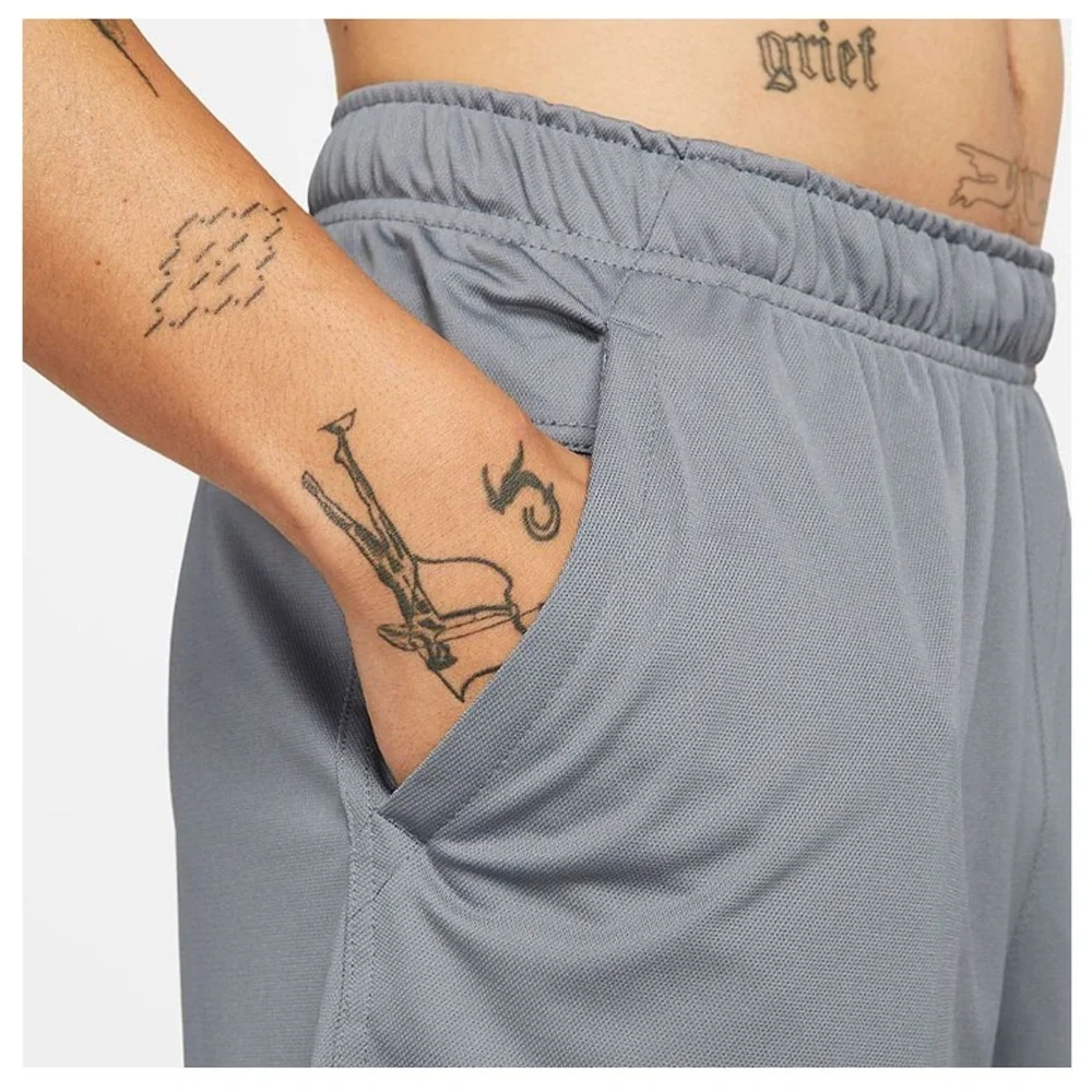Nike Men's Dri-Fit grey Athletic Shorts - Picture 6 of 6